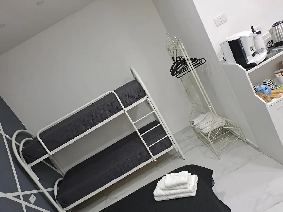 Guest house Ida House Hotel Naples